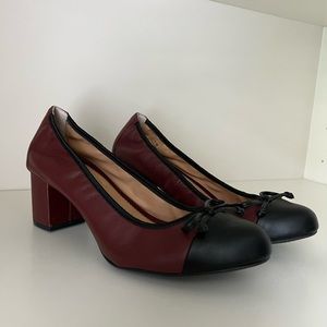 SUPER COMFY! New without box Maroon 7 1/2 …me too heels